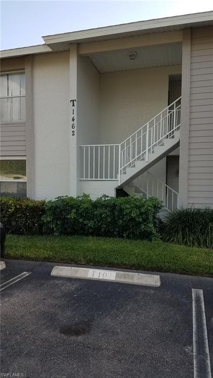 1462 Churchill CIR T-101 NAPLES, FL 34116