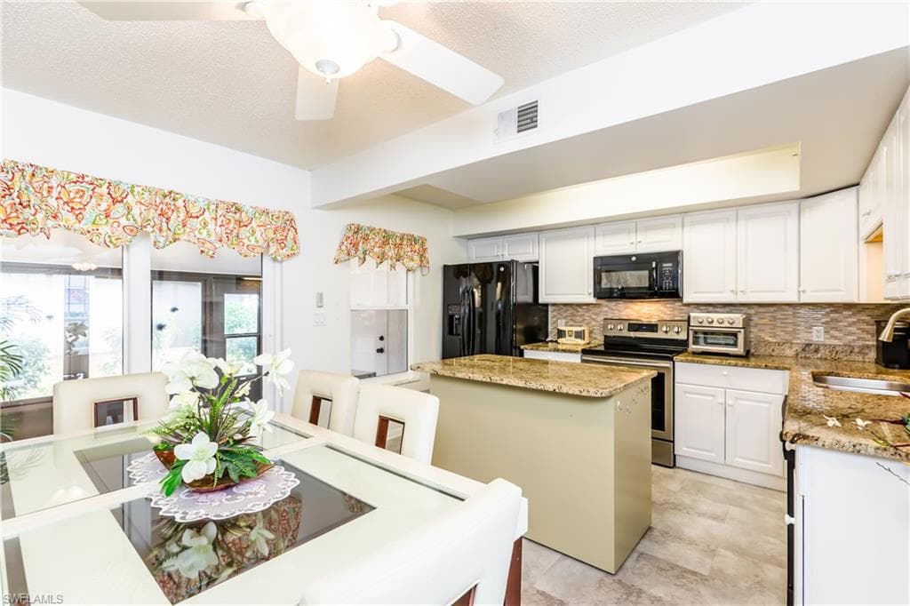 67 Marco Villas E L-2 MARCO ISLAND, FL 34145