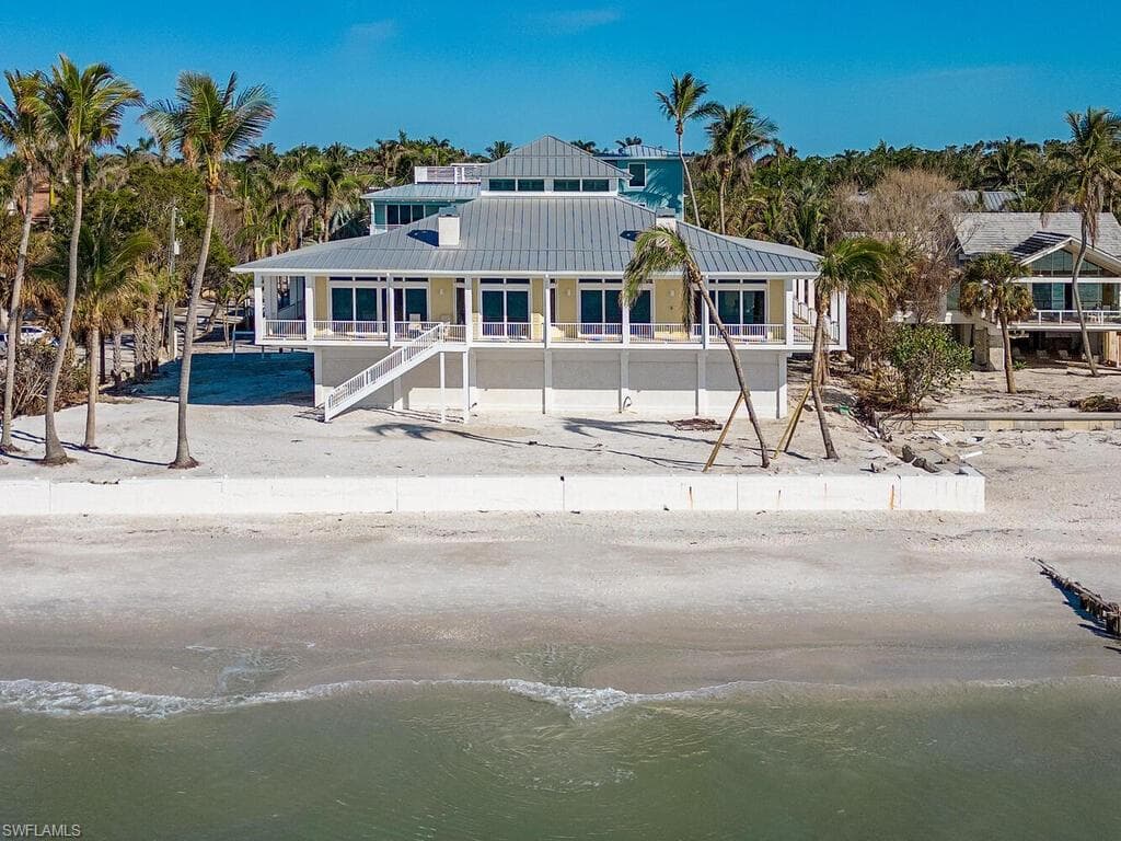 40 32ND AVE S NAPLES, FL 34102
