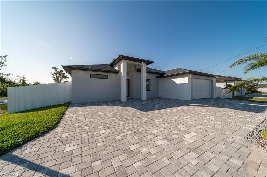 400 Chiquita BLVD N CAPE CORAL, FL 33993