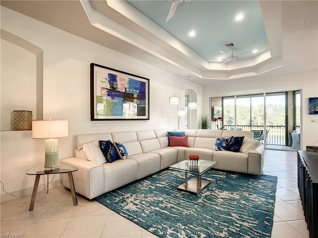10221 Glastonbury CIR 202 FORT MYERS, FL 33913