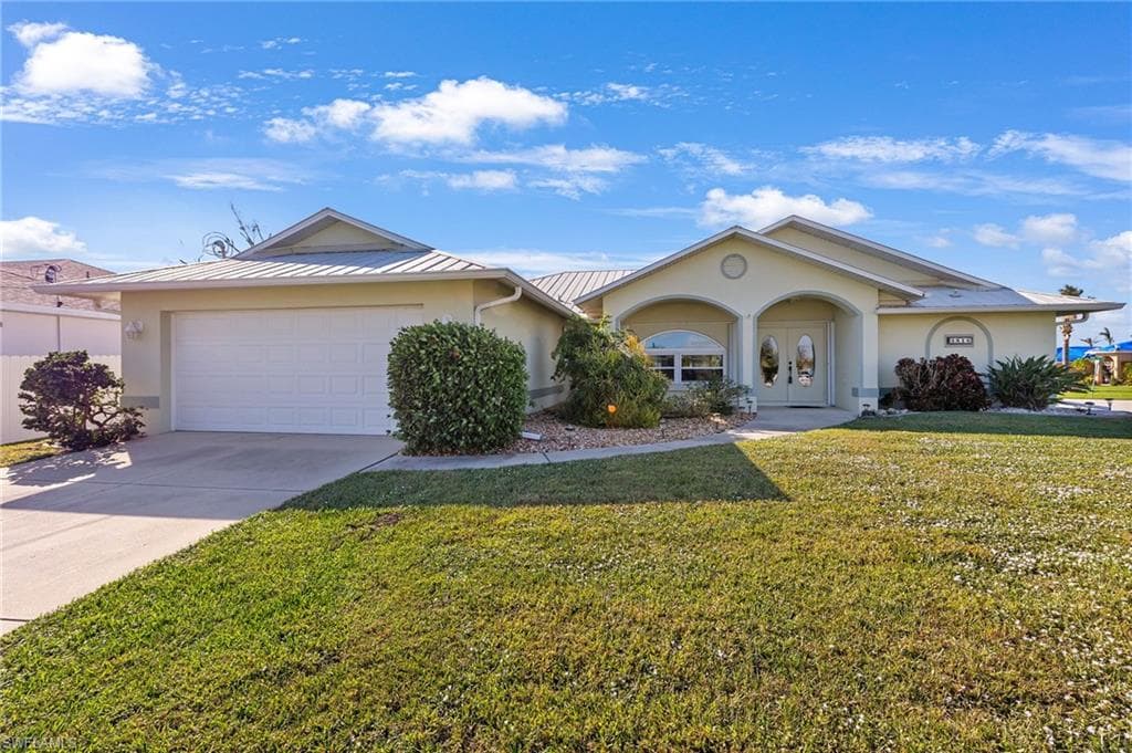 3816 SW 13th AVE CAPE CORAL, FL 33914