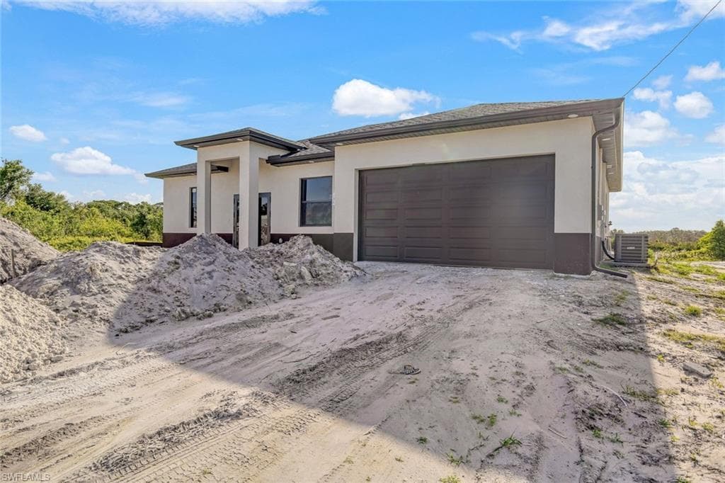 431 Progress AVE LEHIGH ACRES, FL 33974