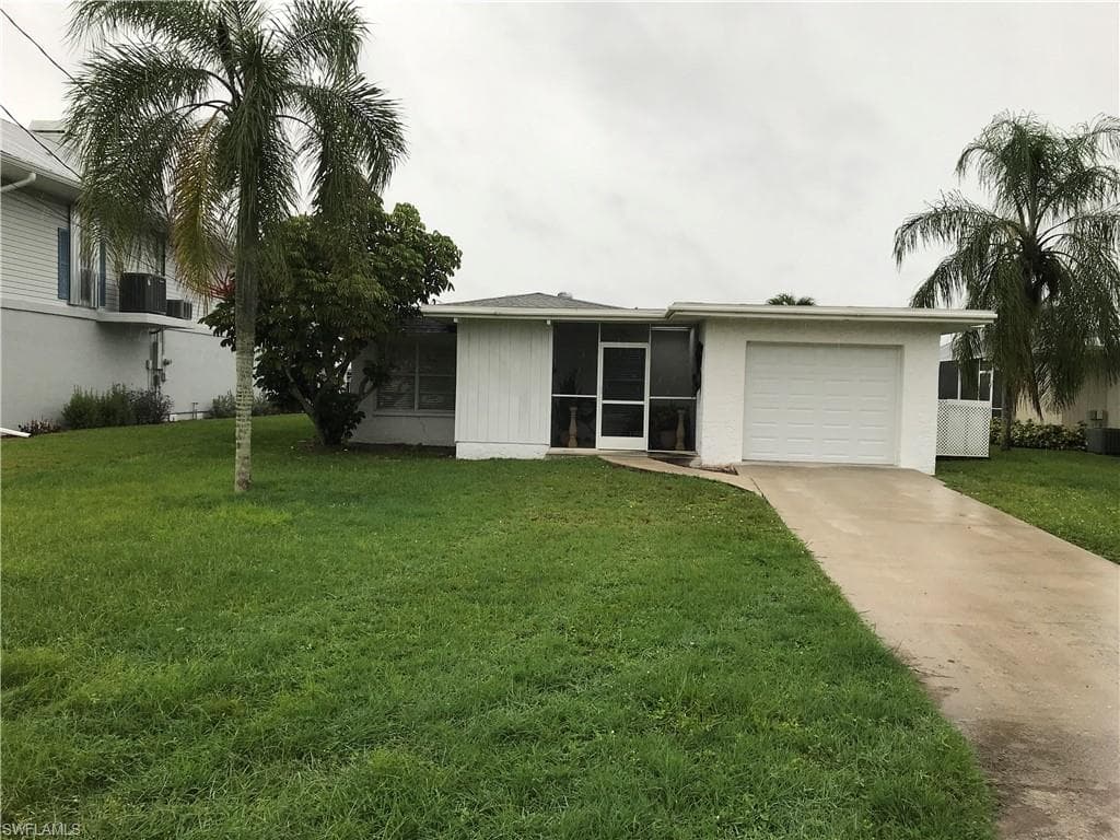 17761 Rebecca AVE FORT MYERS BEACH, FL 33931