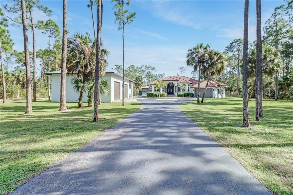 2280 Wilson BLVD N NAPLES, FL 34120
