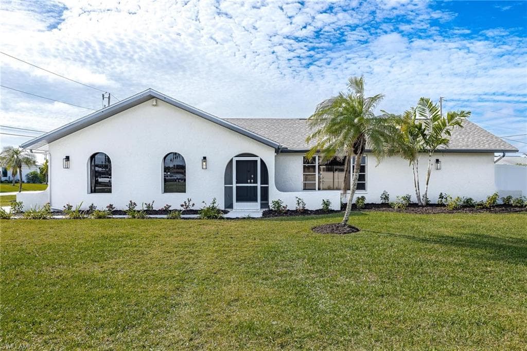 3804 SE 14th AVE CAPE CORAL, FL 33904