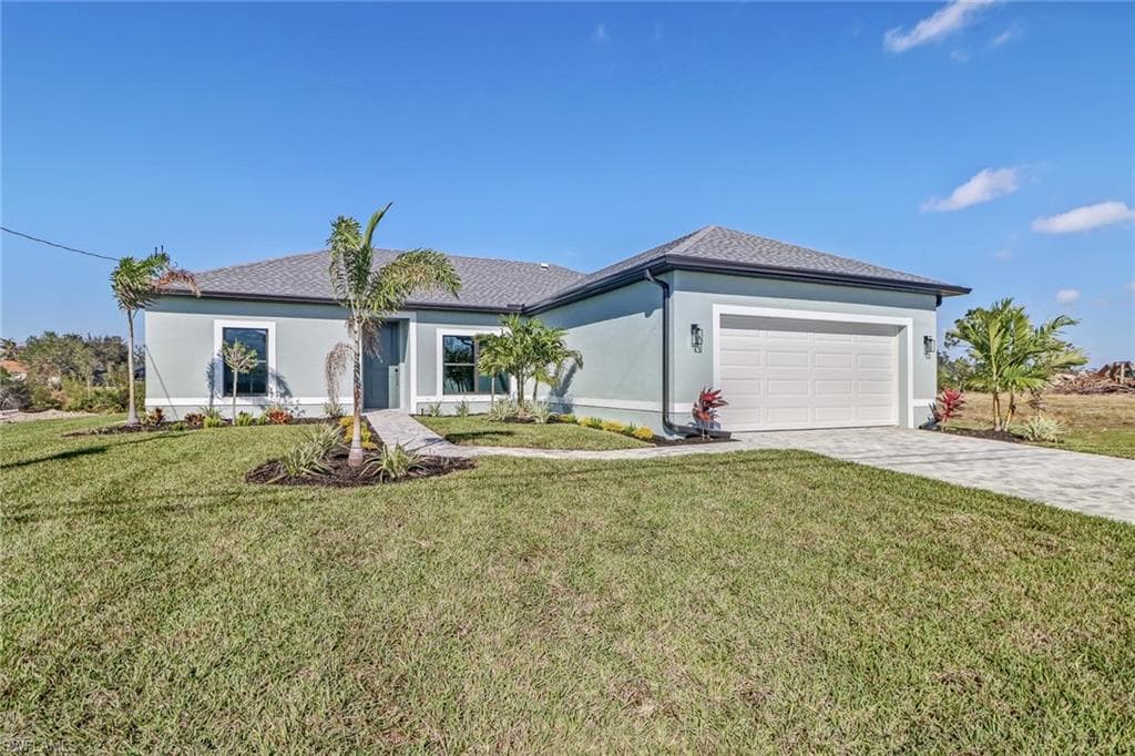 913 11th TER CAPE CORAL, FL 33909