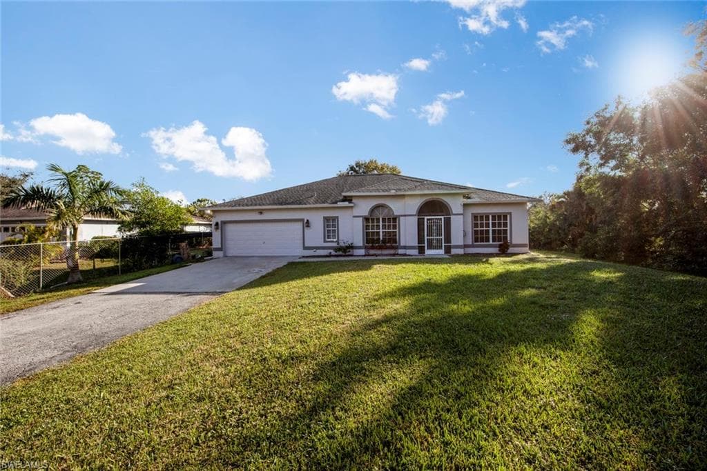 4580 8TH ST NE NAPLES, FL 34120