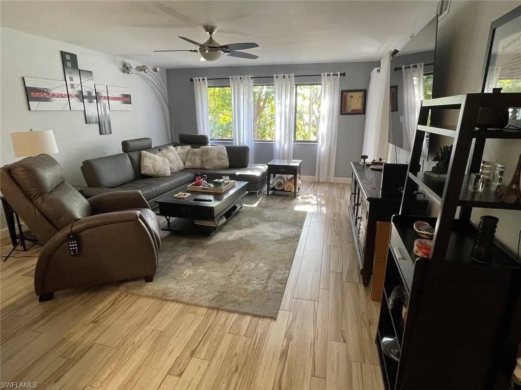 9901 Sunset Cove LN 222 FORT MYERS, FL 33919