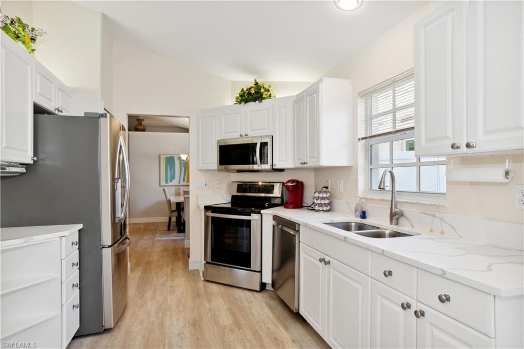 14826 Sterling Oaks DR NAPLES, FL 34110