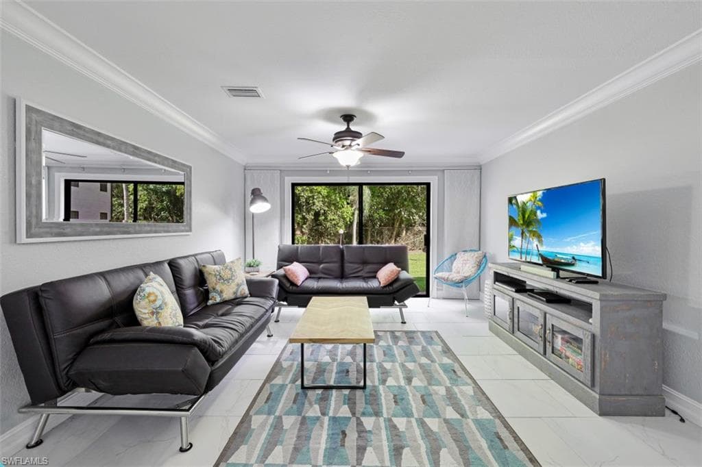 5312 Treetops DR H-102 NAPLES, FL 34113