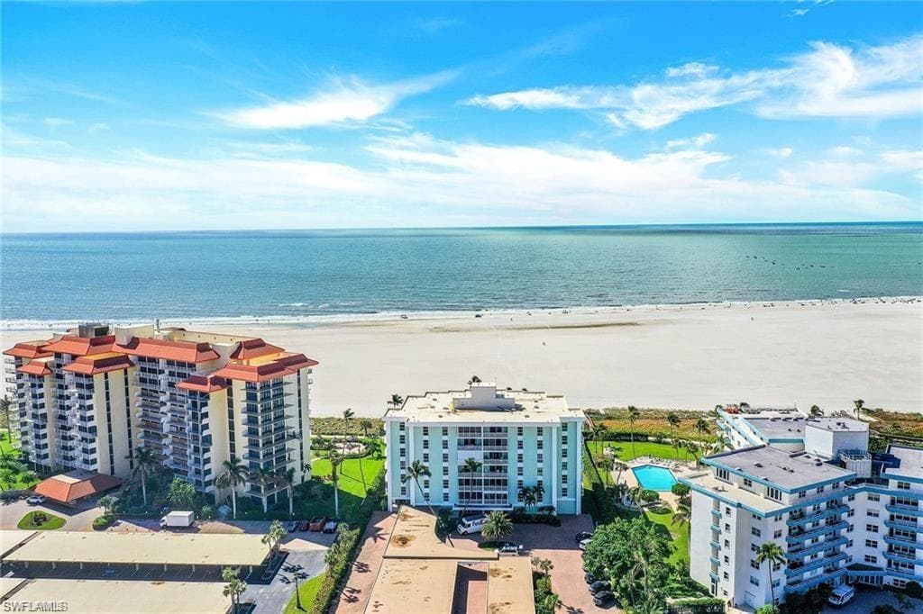 500 Saturn CT 27 MARCO ISLAND, FL 34145