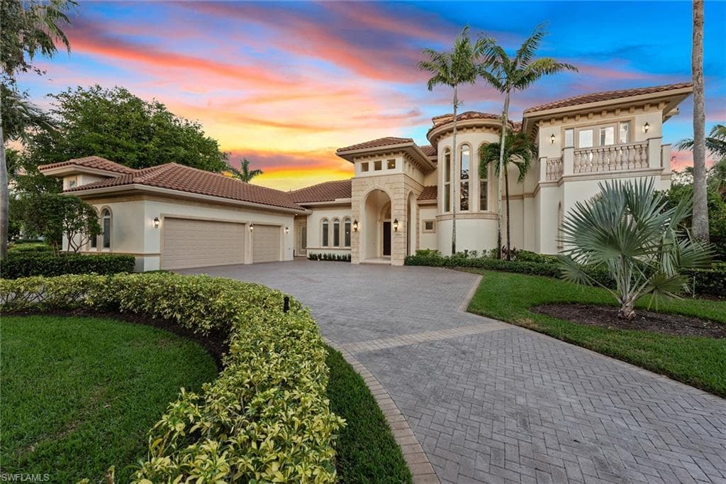 3856 Isla Del Sol WAY NAPLES, FL 34114