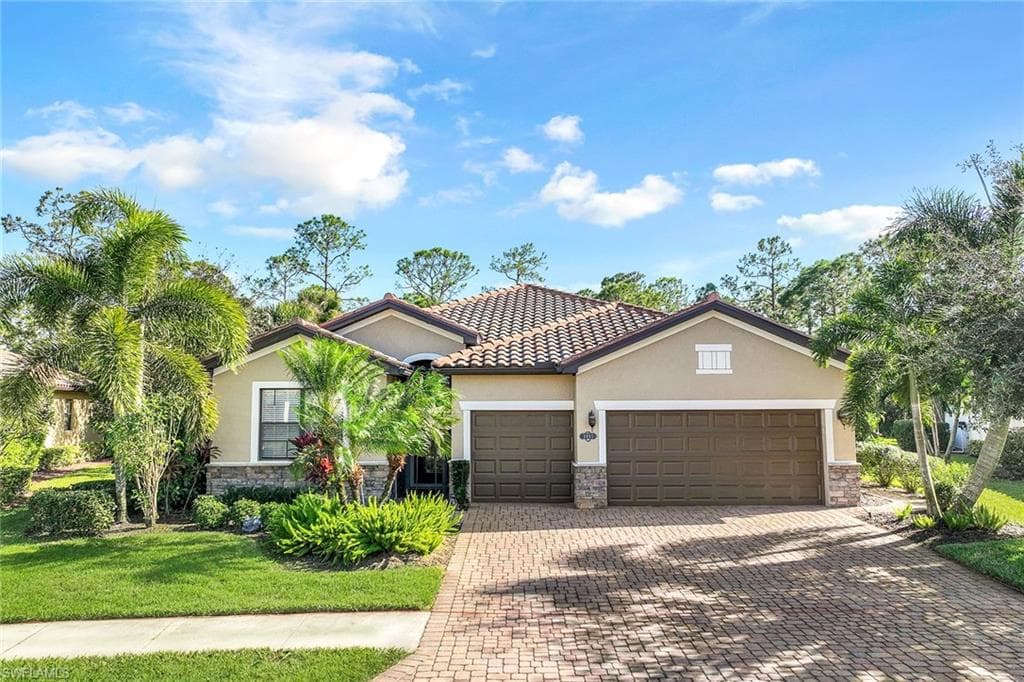 3881 Treasure Cove CIR NAPLES, FL 34114