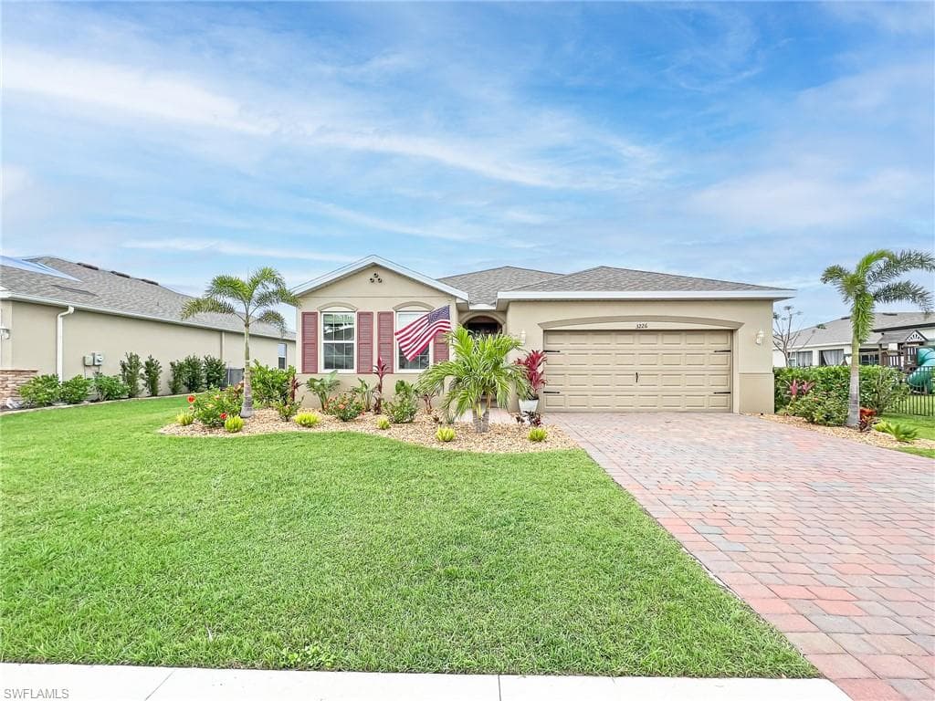 3226 Baravaldo CIR CAPE CORAL, FL 33909