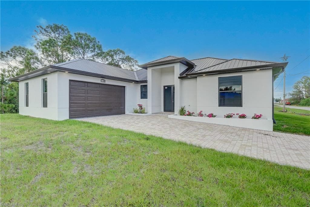 4100 2nd ST W LEHIGH ACRES, FL 33971