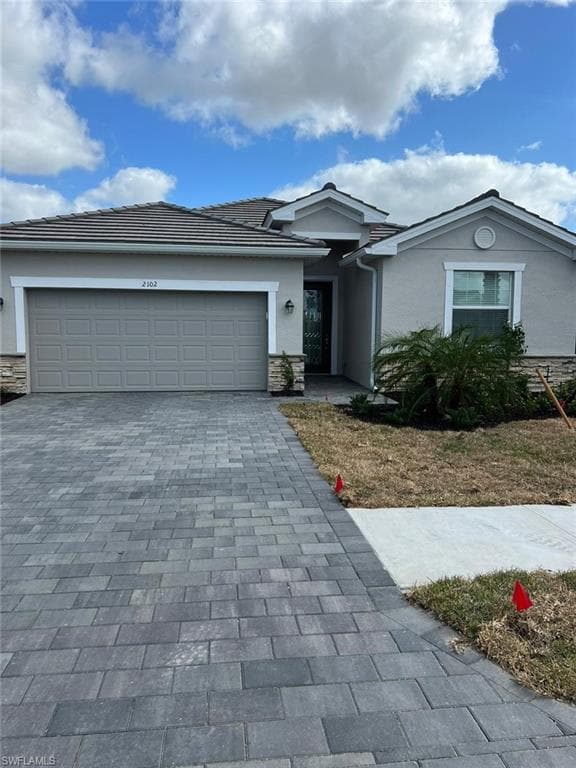 2102 HAMLIN ST NAPLES, FL 34120