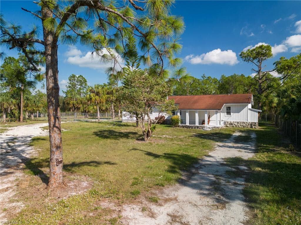 160 12th ST NE NAPLES, FL 34120