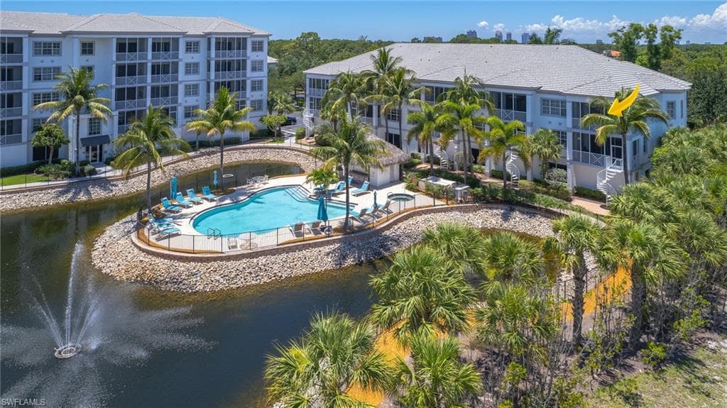 3881 Kens WAY 4201 BONITA SPRINGS, FL 34134