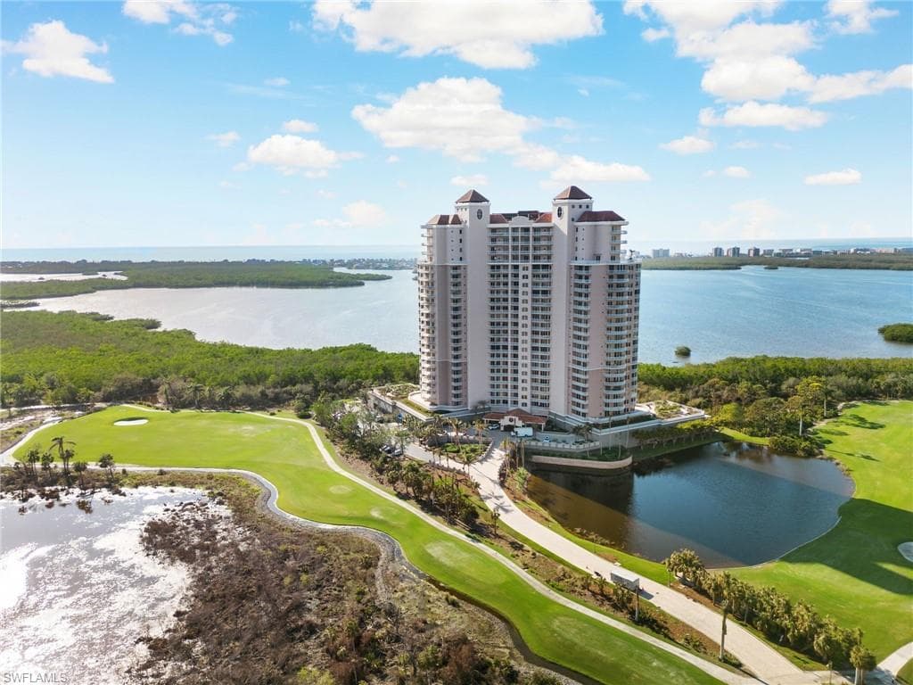 4731 Bonita Bay BLVD 303 BONITA SPRINGS, FL 34134
