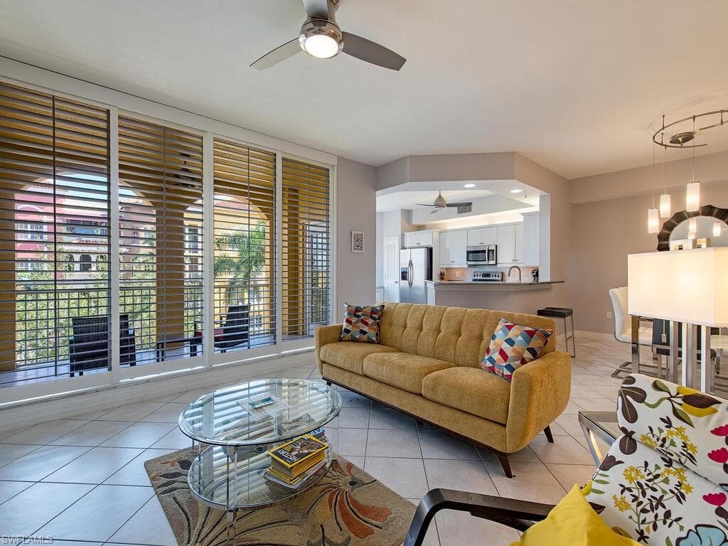 410 Bayfront PL 2403 NAPLES, FL 34102