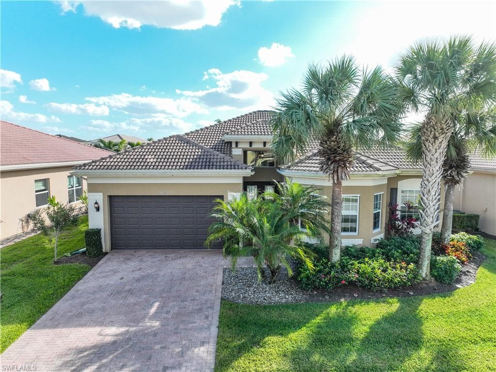 6606 Monterey Point NAPLES, FL 34105