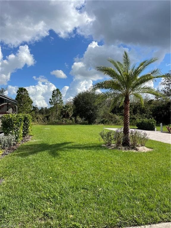 13718 Golden Palms CIR FORT MYERS, FL 33913