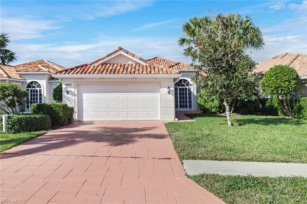 4437 Novato CT NAPLES, FL 34109