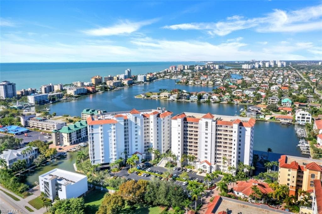 410 Flagship DR 604 NAPLES, FL 34108