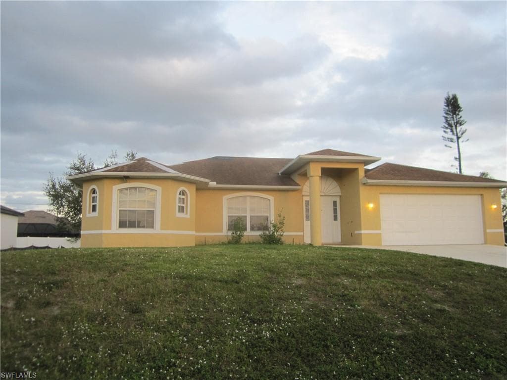 1215 SE 2nd PL CAPE CORAL, FL 33990