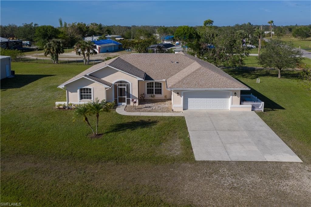 3561 Trail Dairy CIR NORTH FORT MYERS, FL 33917