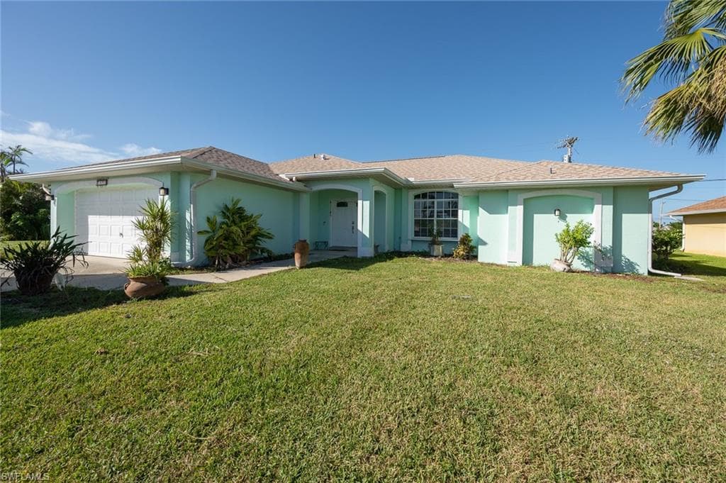 2124 SE 8th AVE CAPE CORAL, FL 33990