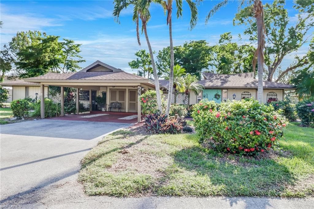4278 Island CIR B FORT MYERS, FL 33919