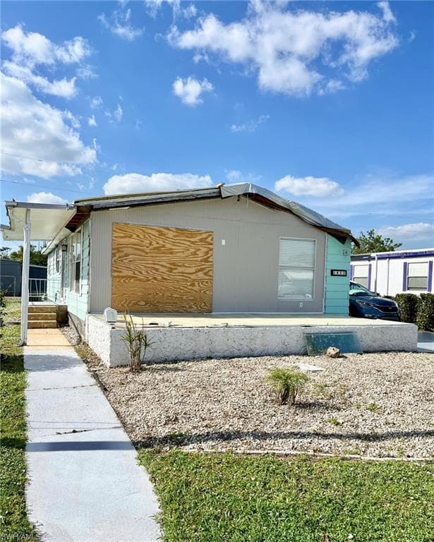 455 Jacaramba CT NORTH FORT MYERS, FL 33917