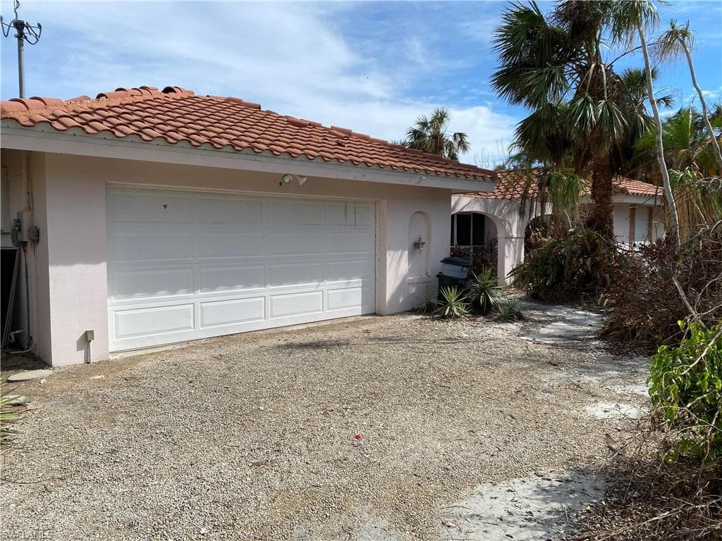 4738 Rue Belle Mer SANIBEL, FL 33957