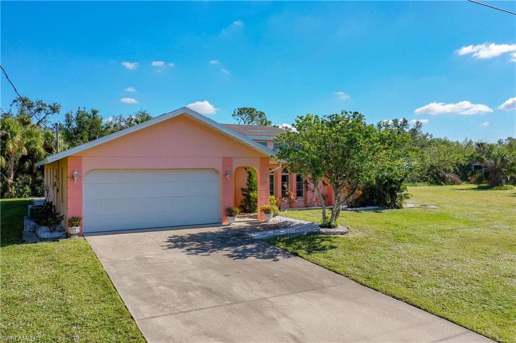 1250 Strasburg DR