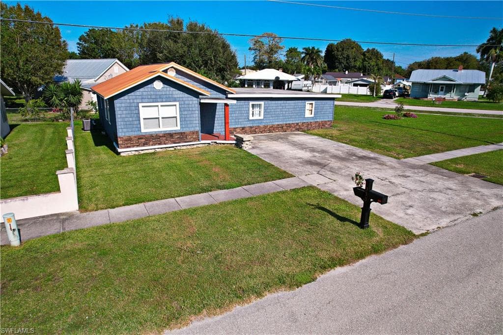 333 E Osceola AVE CLEWISTON, FL 33440