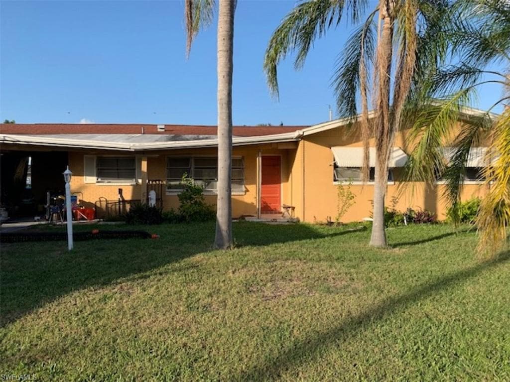 615 Monterey AVE CAPE CORAL, FL 33904