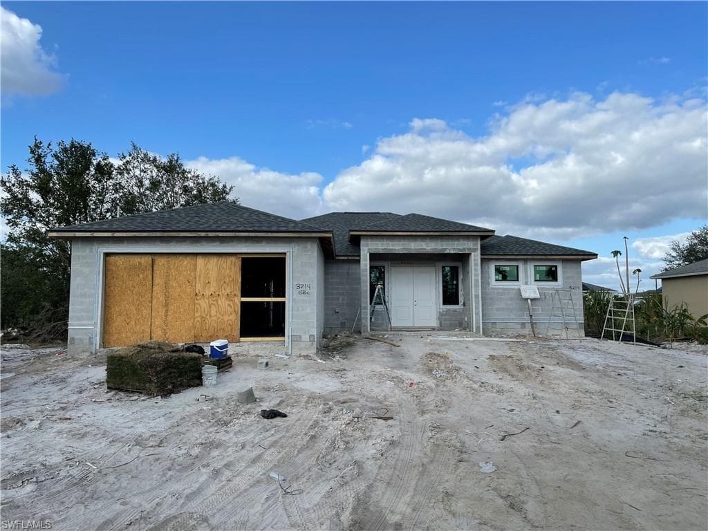 3214 6th ST SW LEHIGH ACRES, FL 33976