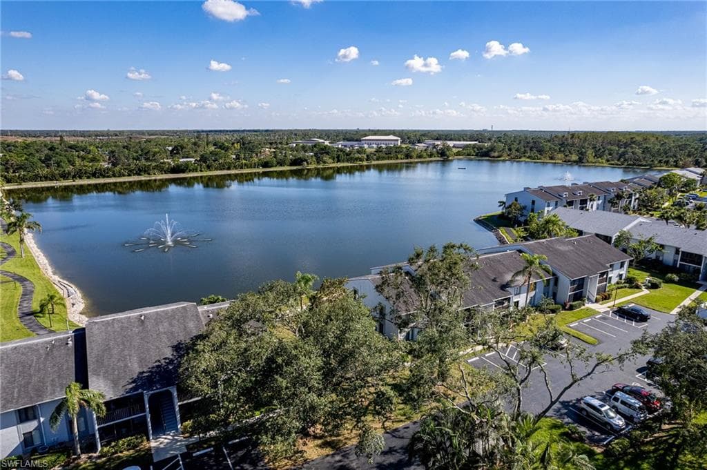 4661 Lakeside Club BLVD 4 FORT MYERS, FL 33905