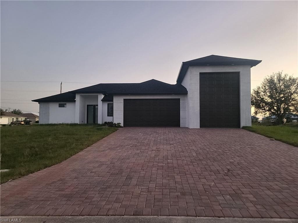 346 NE 30th ST CAPE CORAL, FL 33909