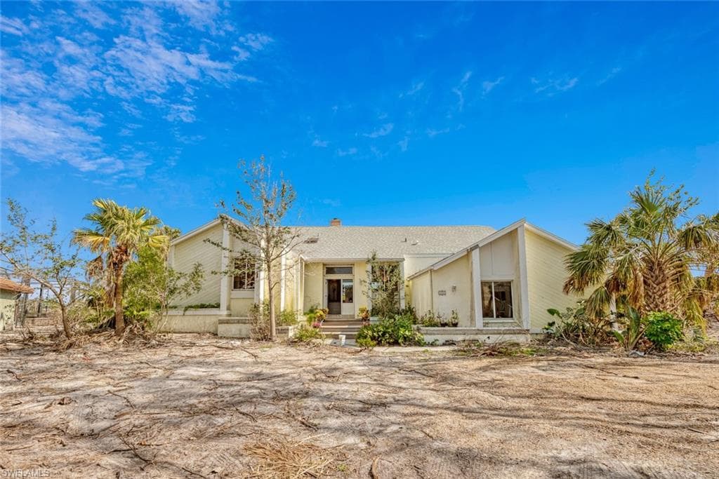 1341 Par View DR SANIBEL, FL 33957