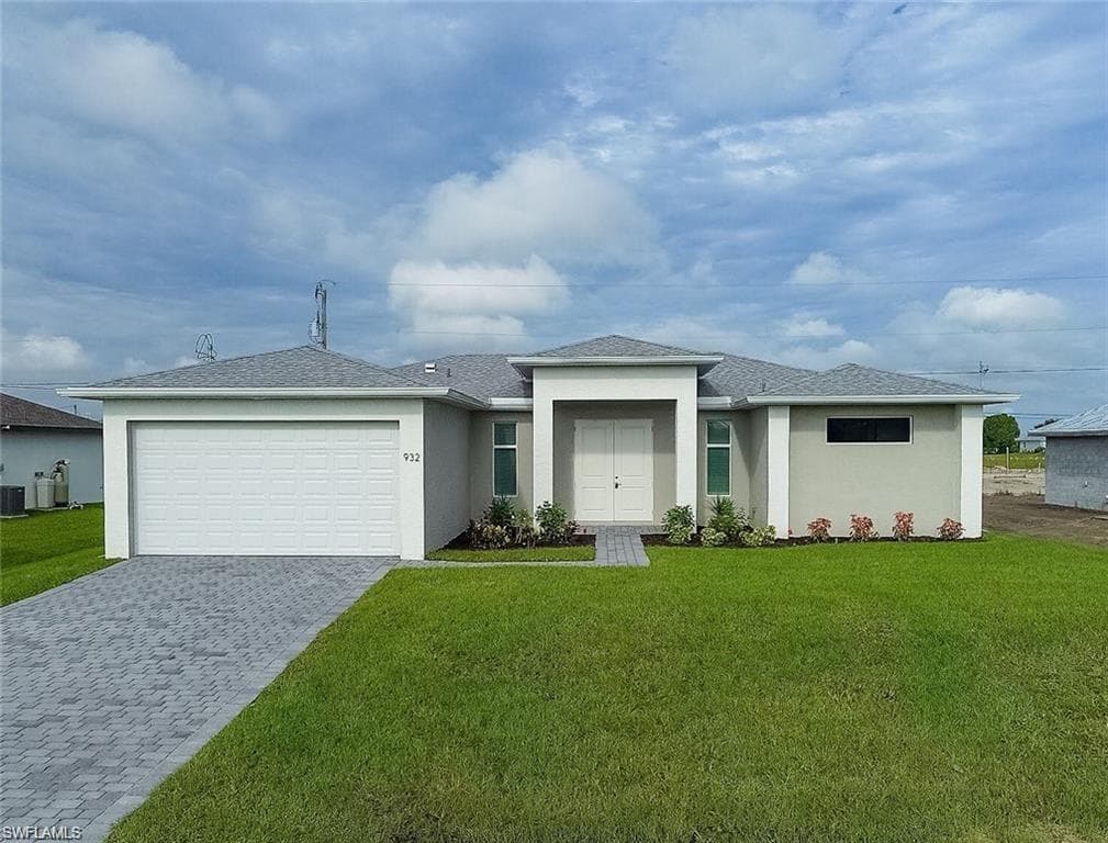 932 NW 5th AVE CAPE CORAL, FL 33993