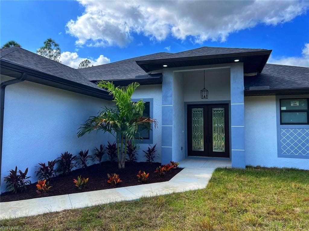 1003 Rush AVE LEHIGH ACRES, FL 33972