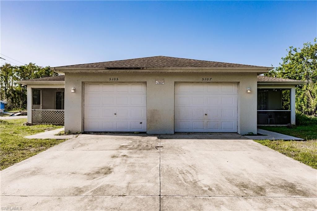 5105-5107 29th ST SW LEHIGH ACRES, FL 33973