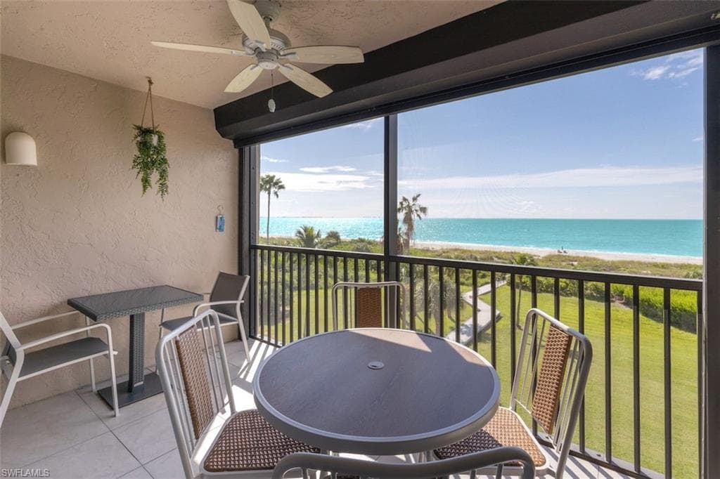 605 Donax ST 302 SANIBEL, FL 33957