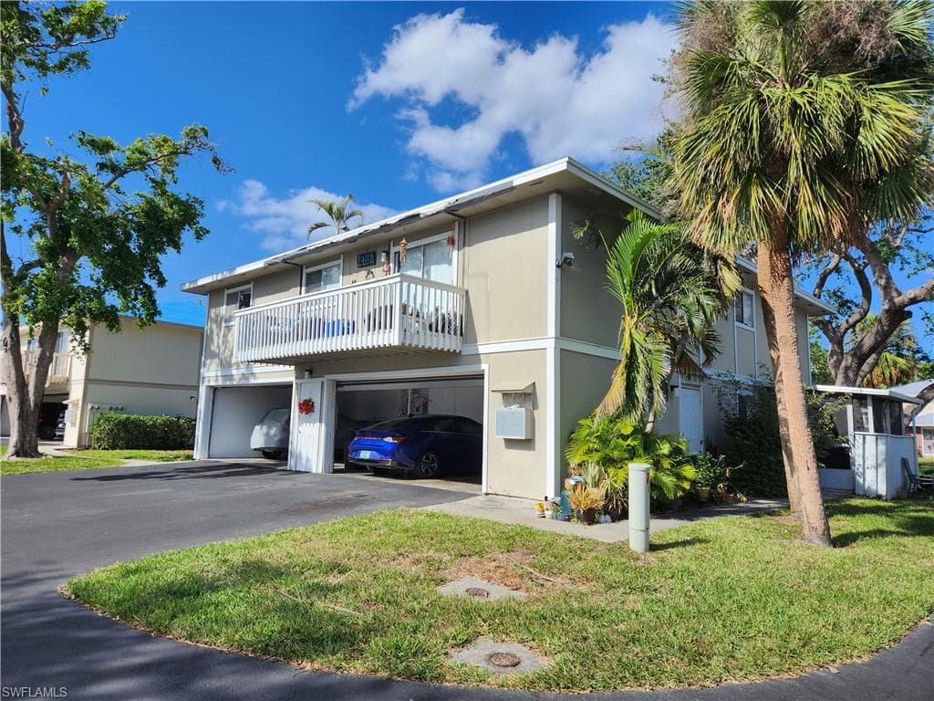 3257 Royal Canadian TRCE 2 FORT MYERS, FL 33907
