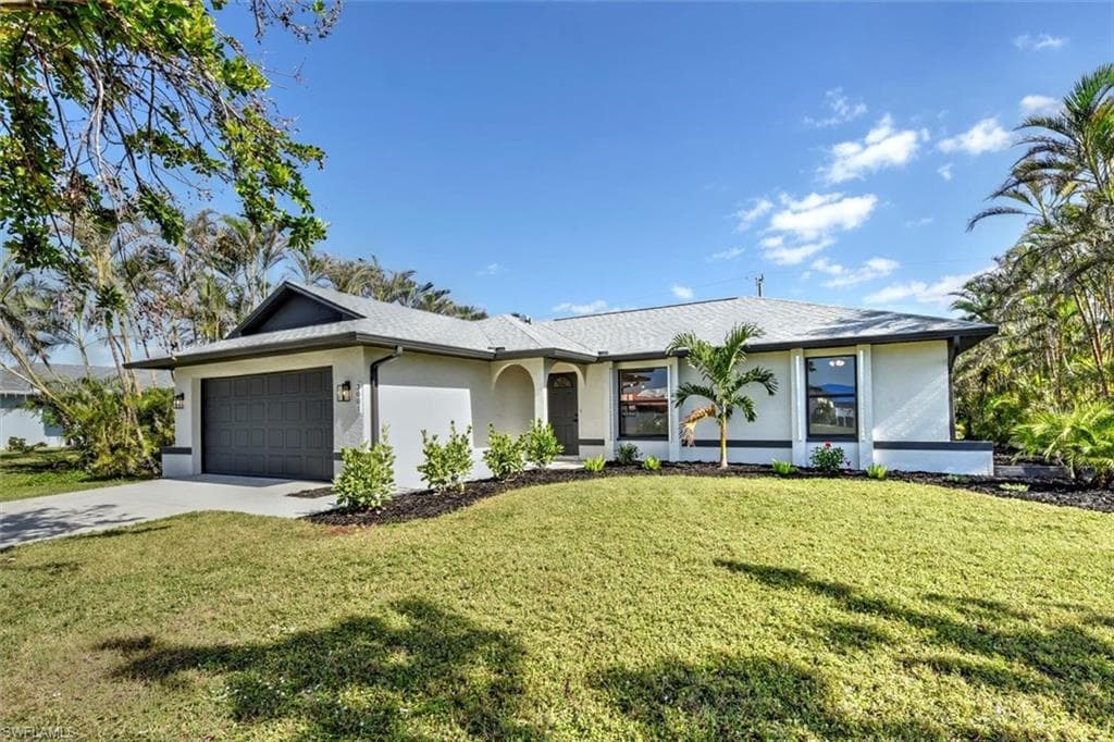 3001 SW 8th CT CAPE CORAL, FL 33914