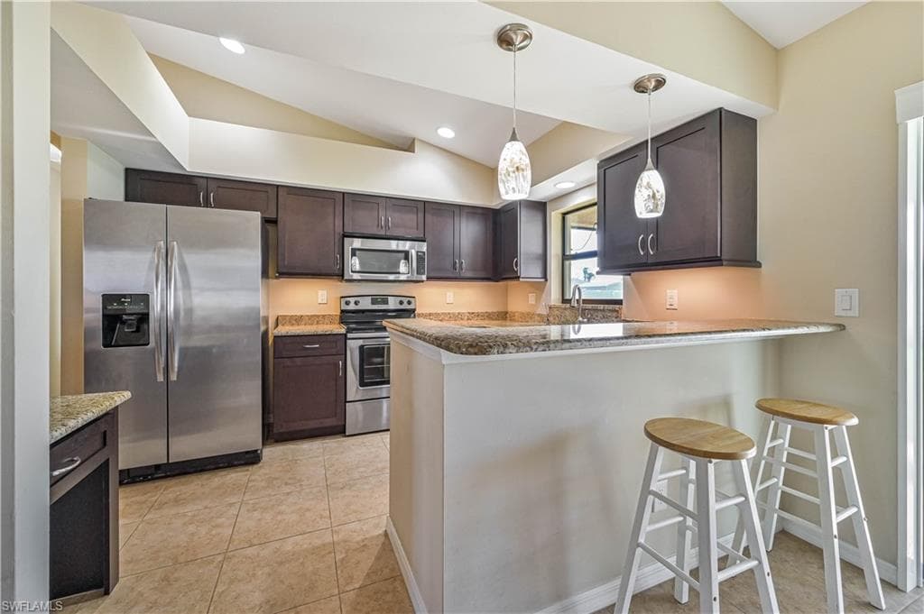 1318 SE 15th ST CAPE CORAL, FL 33990