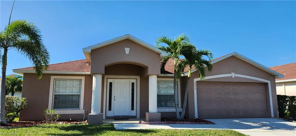 2573 Nature Pointe LOOP FORT MYERS, FL 33905
